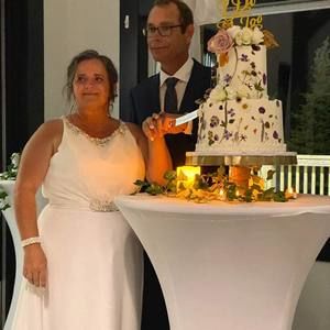 Meet your Posher, Connie